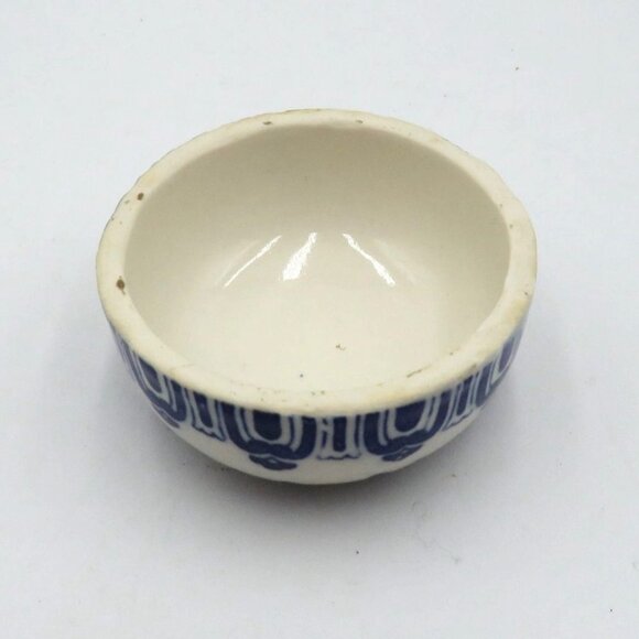 Ginger Jar Vase Lid Blue White Porcelain 5" Phoenix Floral Asian Designs - Picture 6 of 10
